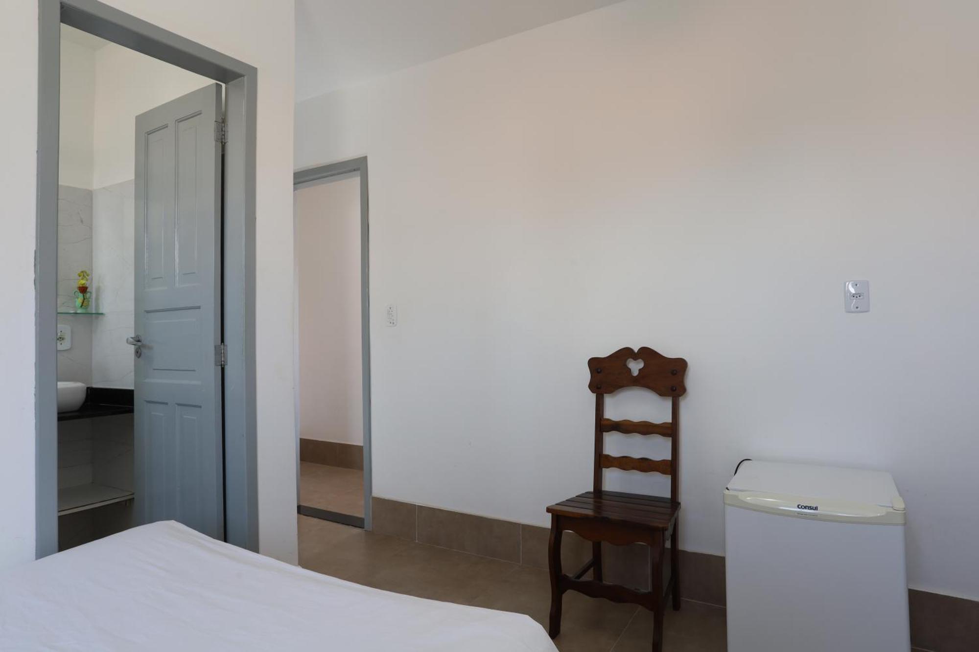Suites Praia Dos Anjos - Арраял-ду-Кабу Экстерьер фото